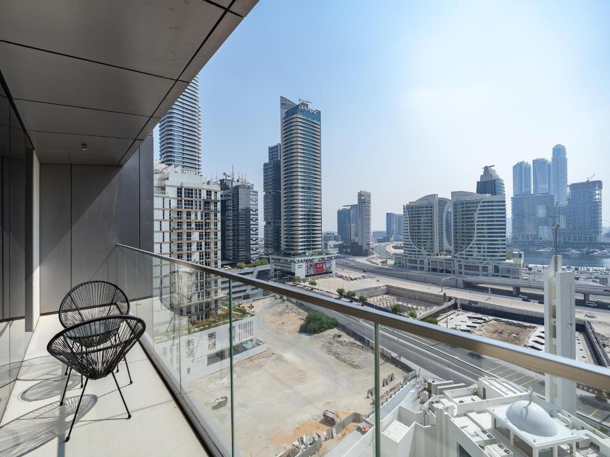 Luxurious Stylish Apartments Across Dubai Mall Burj Khalifa City Views Eksteriør bilde