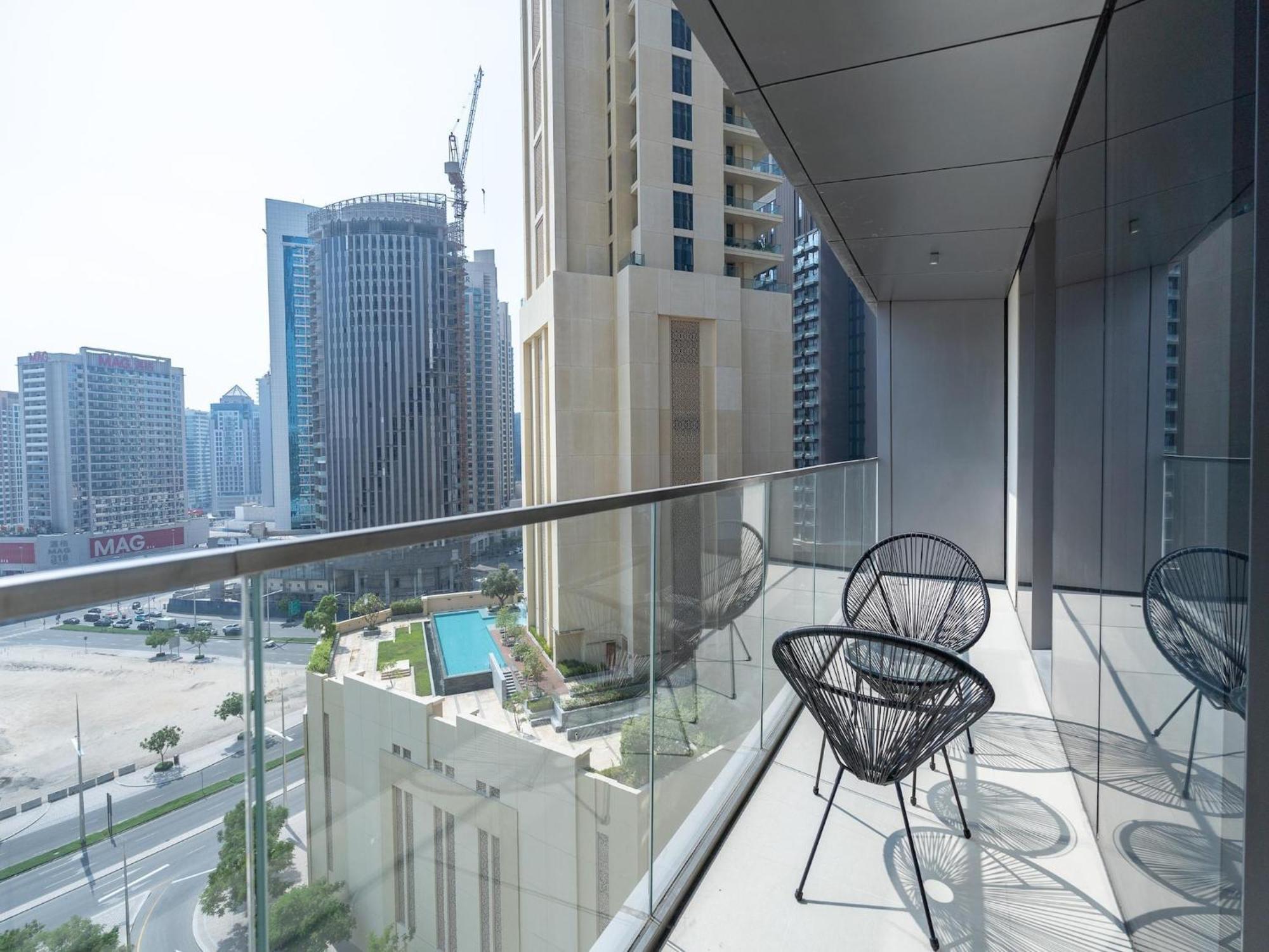 Luxurious Stylish Apartments Across Dubai Mall Burj Khalifa City Views Eksteriør bilde