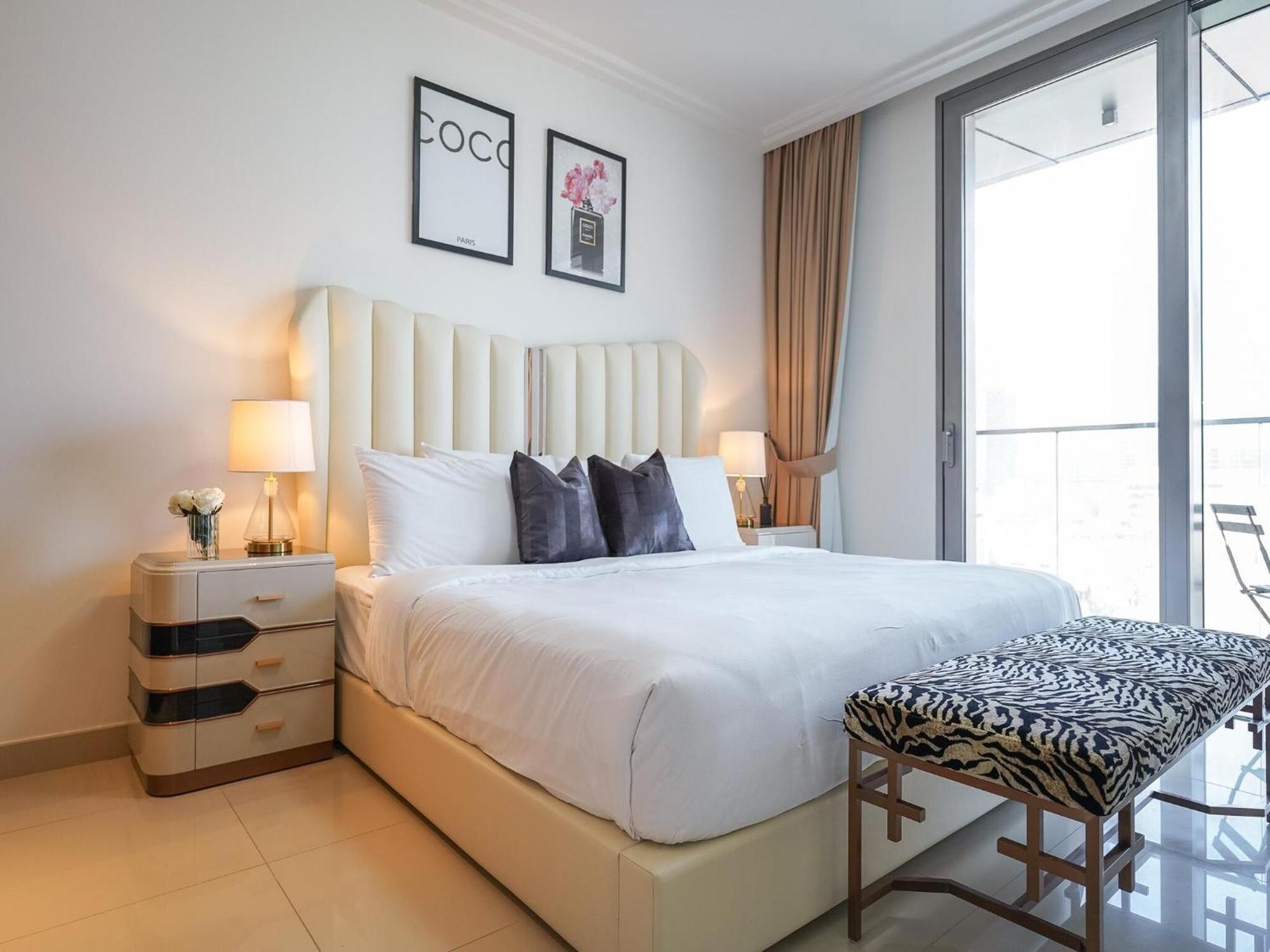 Luxurious Stylish Apartments Across Dubai Mall Burj Khalifa City Views Eksteriør bilde