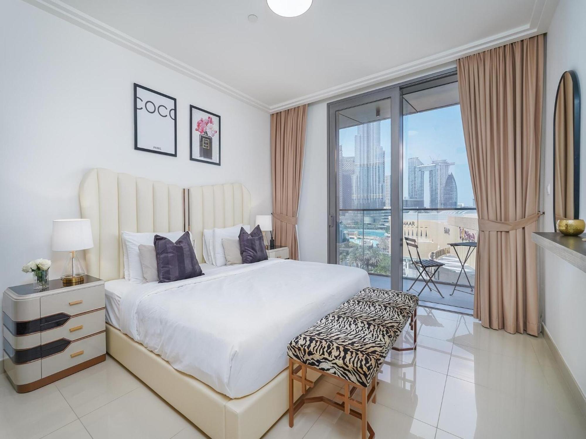 Luxurious Stylish Apartments Across Dubai Mall Burj Khalifa City Views Eksteriør bilde